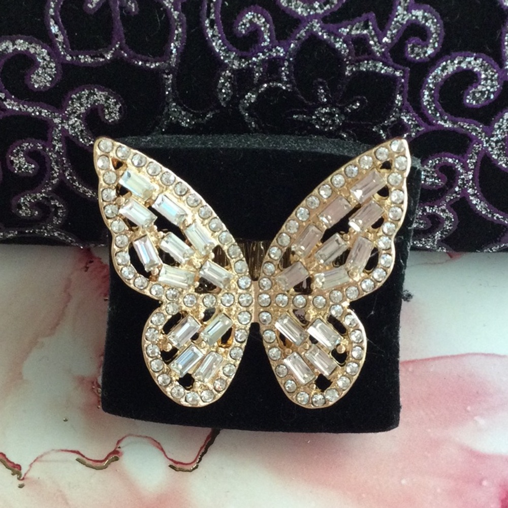 GORGEOUS Butterfly Ring NWOT